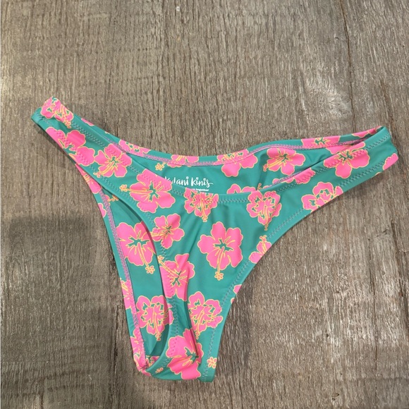 Kulani Kinis | Swim | Kulani Kinis Tropical Floral Bikini Bottom | Poshmark
